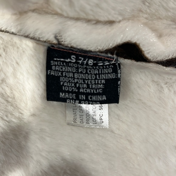 NWT Urban Republic Brown Faux Fur Hooded Jacket - Picture 6 of 7